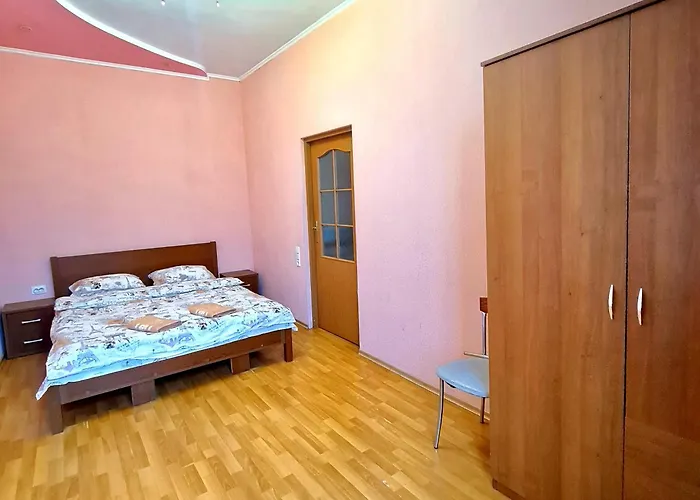 навпроти жд вокзалу Appartement *